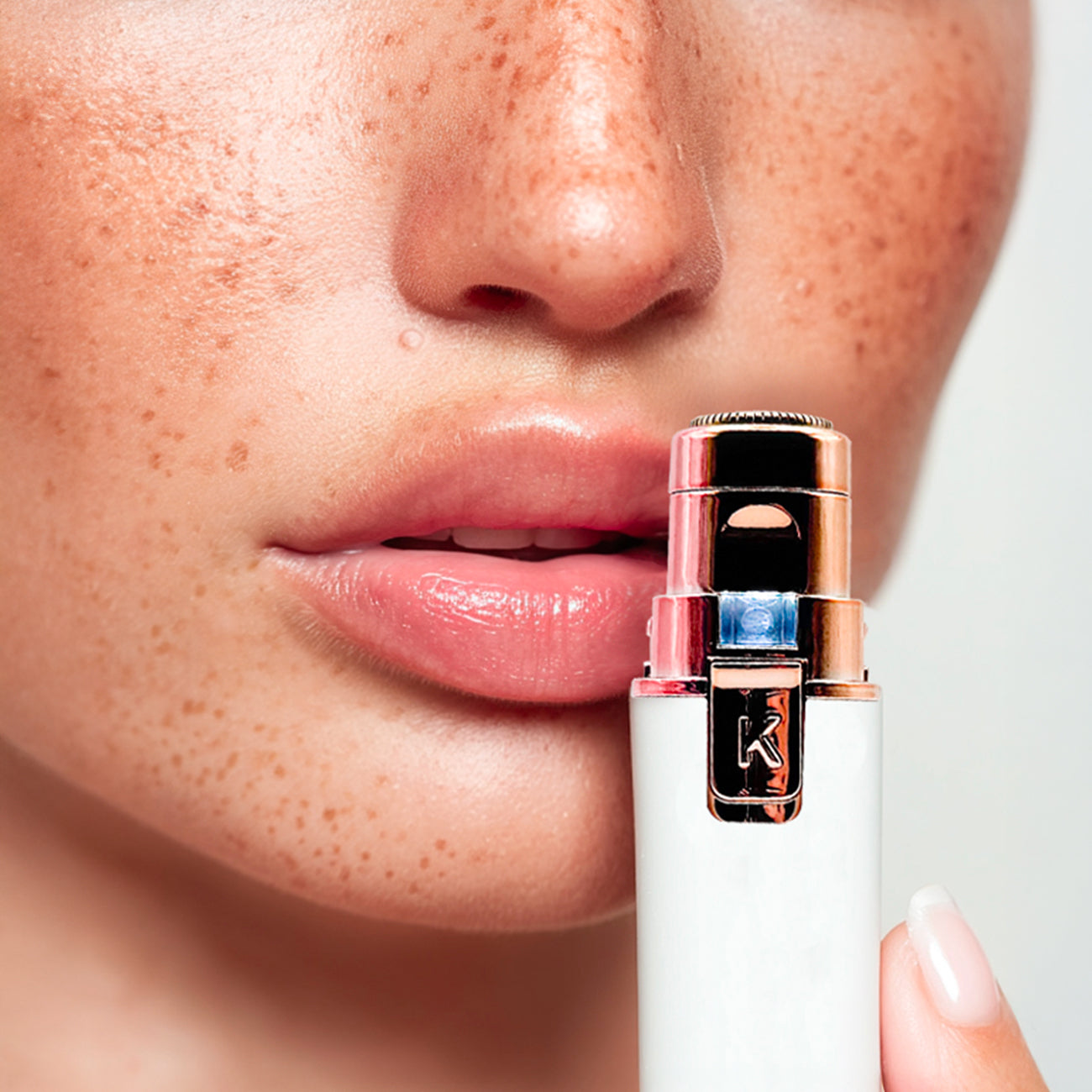 2-in-1 Facial Shaver